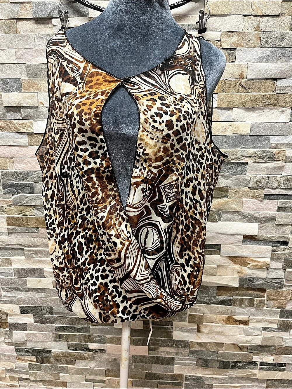 Heart Soul Animal Print Sleeveless Blouse Brown & White Large